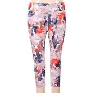 Fabletics capri (size medium)